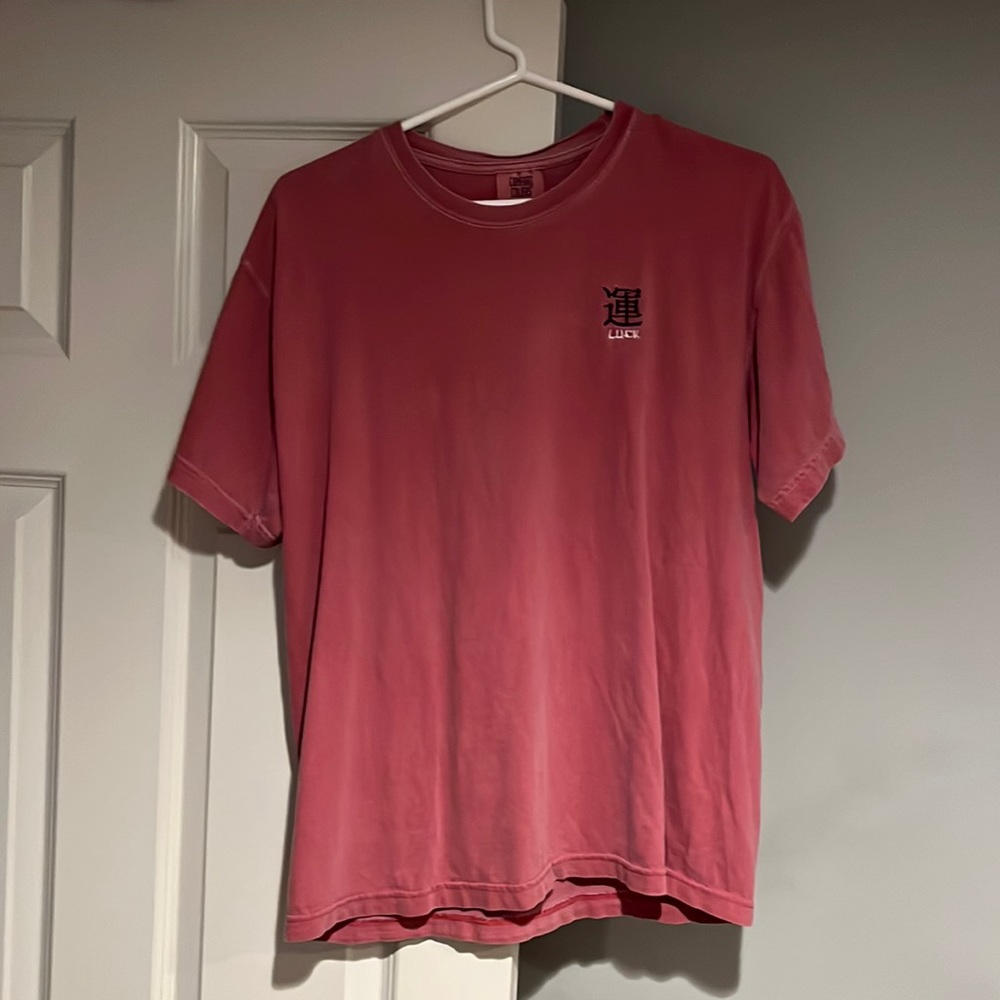 Comfort Colors T-Shirt Salmon Color, Luck and Symbol printed on left breast